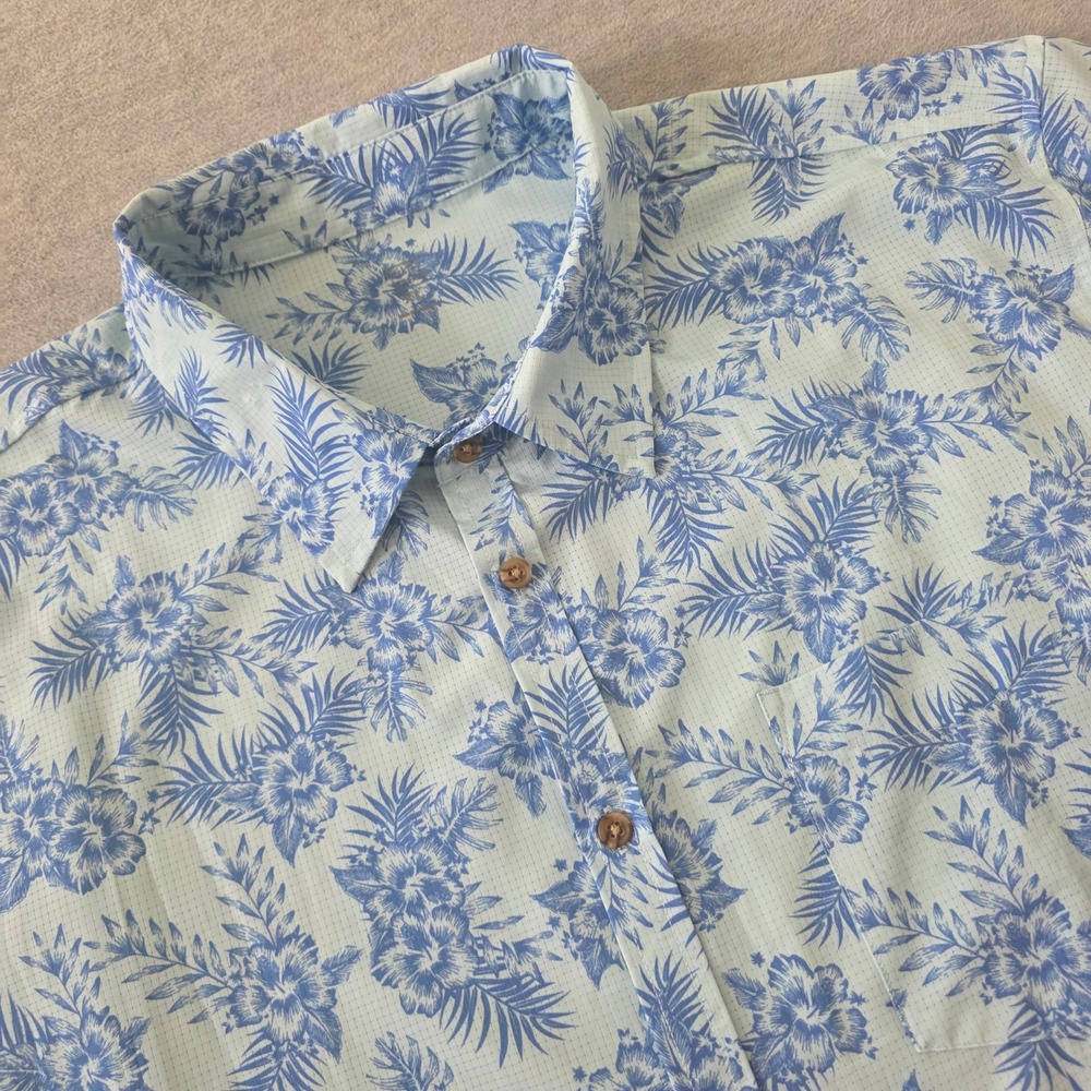 Berkley Jensen Mens XL Blue Tropical Hibiscus Floral Short Sleeve Button Shirt